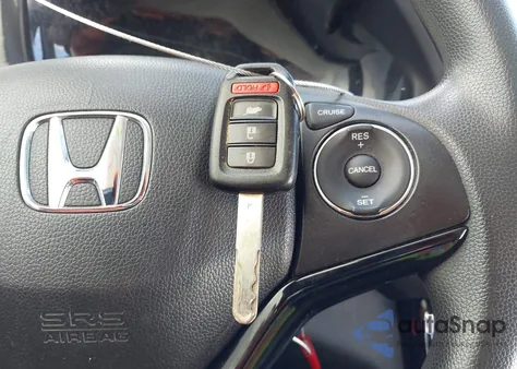 2018 Honda Hr-V Lx z USA, uszkodzony, nr VIN 3CZRU5H36JM716188